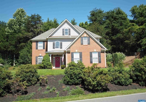 Veterans Home Buying and Selling Benefits in Charlottesville VA